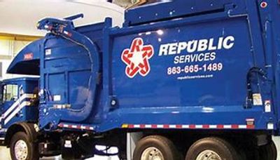 TRASH / RECYCLING TRASH / RECYCLING